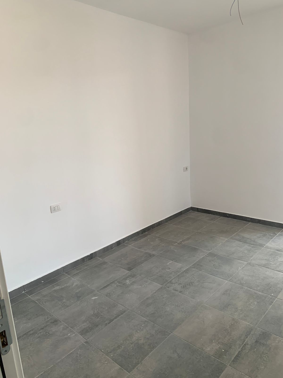 SHITEN 2 APARTAMENTE NGA 86M2