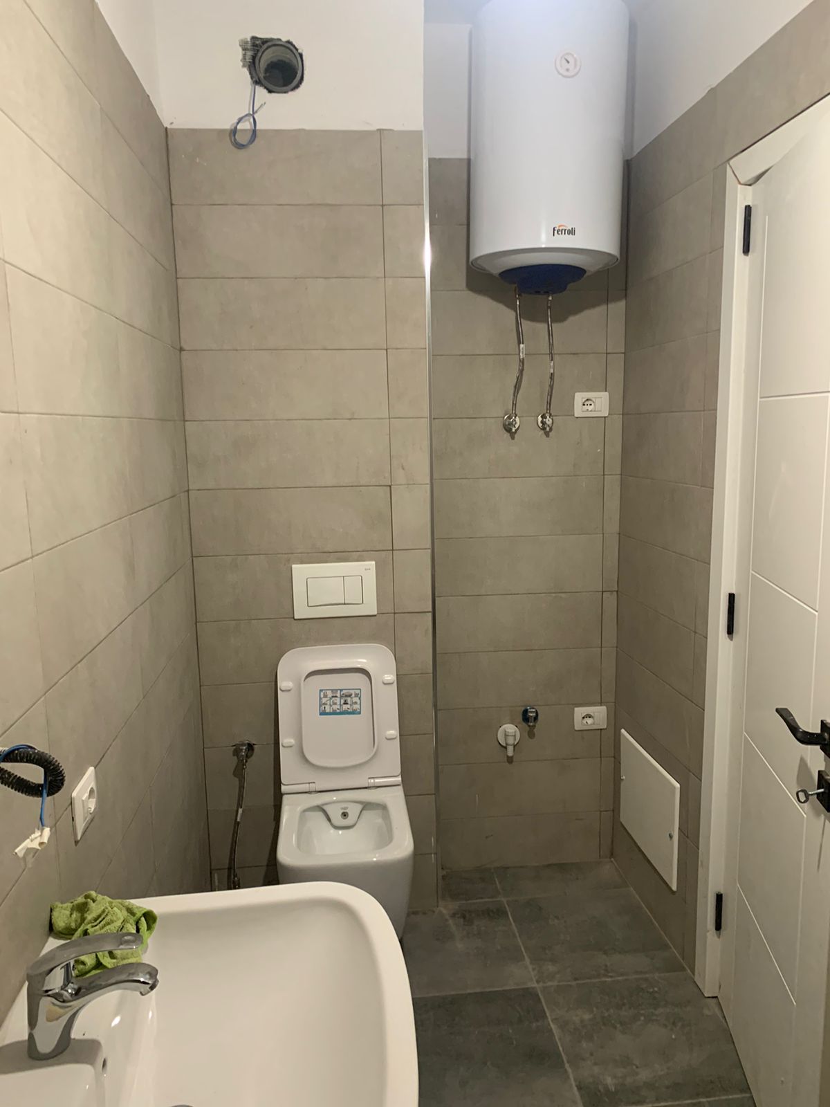 SHITEN 2 APARTAMENTE NGA 86M2