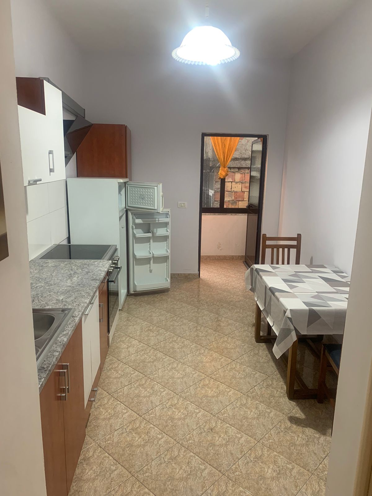 APARTAMENT ME QERA